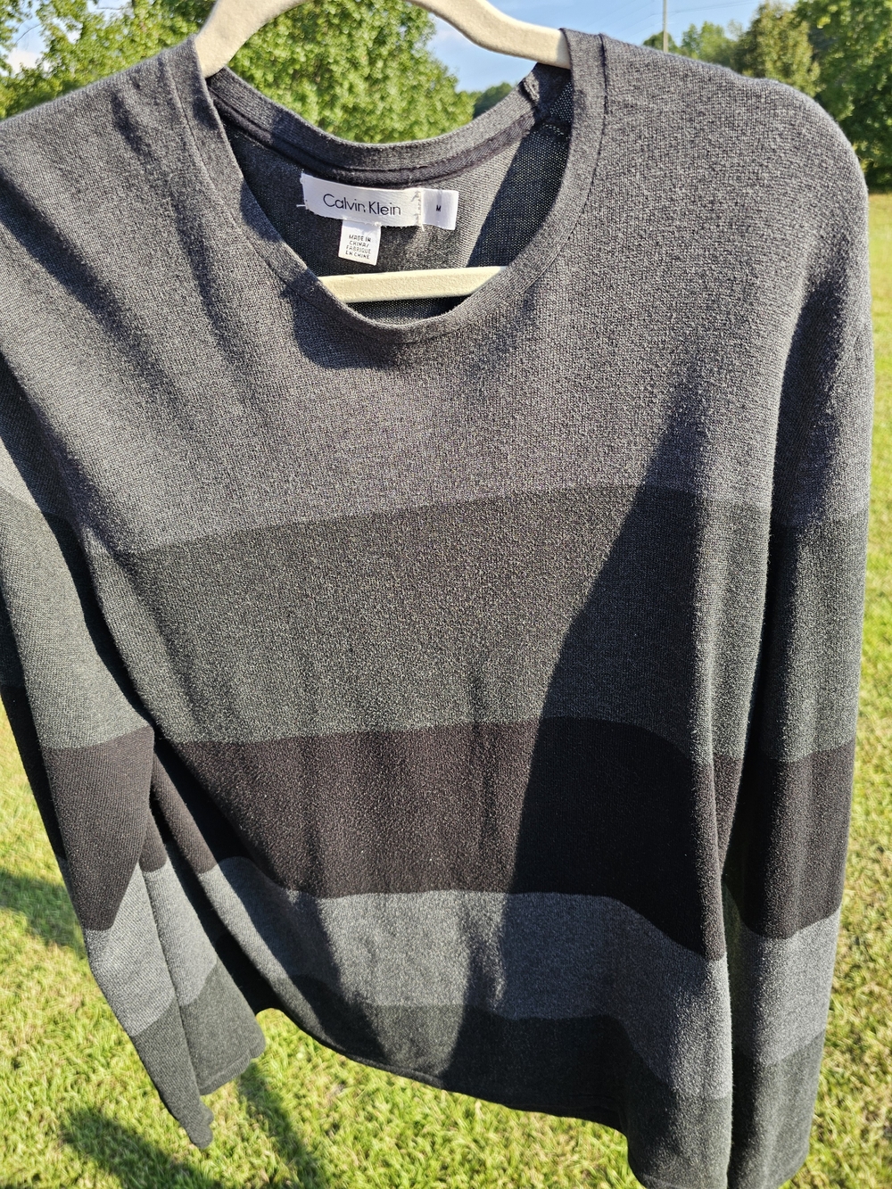 Calvin Klein Men’s Gray & Black Wide-Stripe Crewneck Sweater
